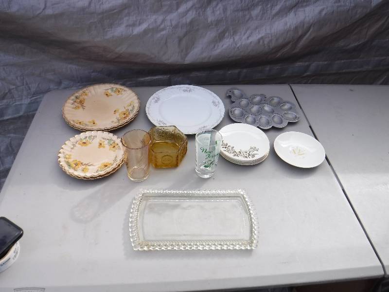 lot 6873 image: vintage dishes lot