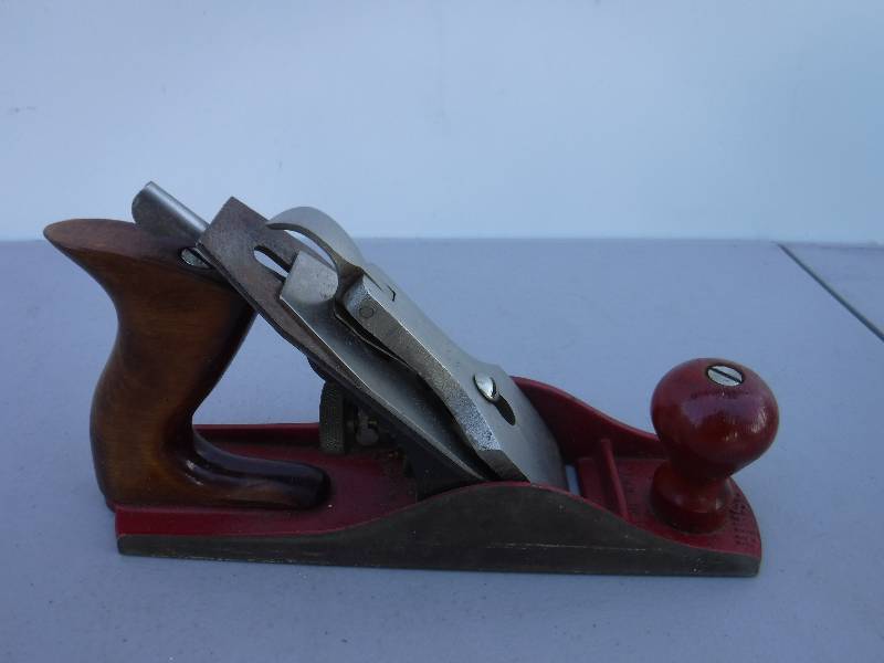 lot 6899 image: corsair wood plane