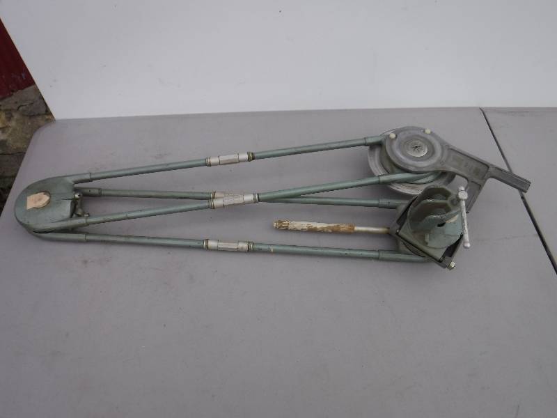 lot 6918 image: drafting table parts