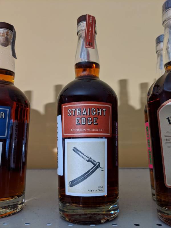 lot 8559 image: 750Ml Straight Edge Bourbon Whiskey 42 Percent