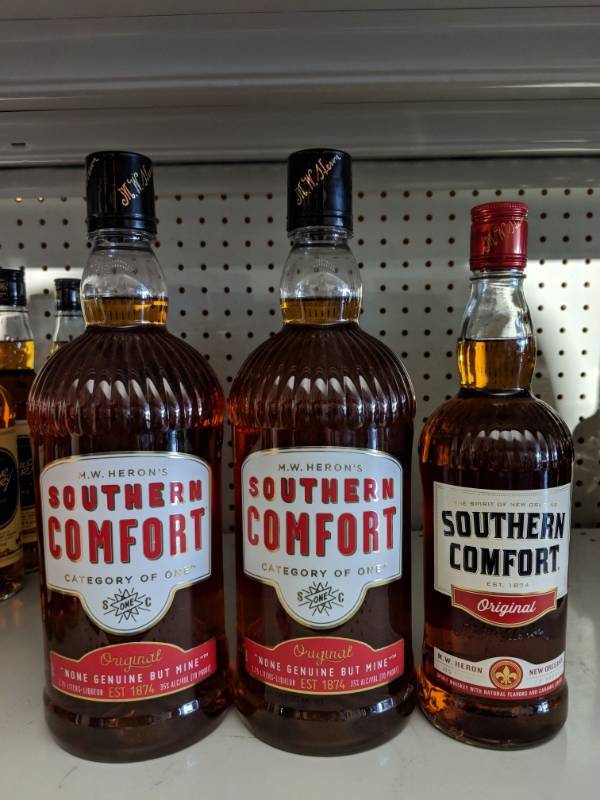 lot 8757 image: (3) Southern Comfort Original Spirit Whiskey