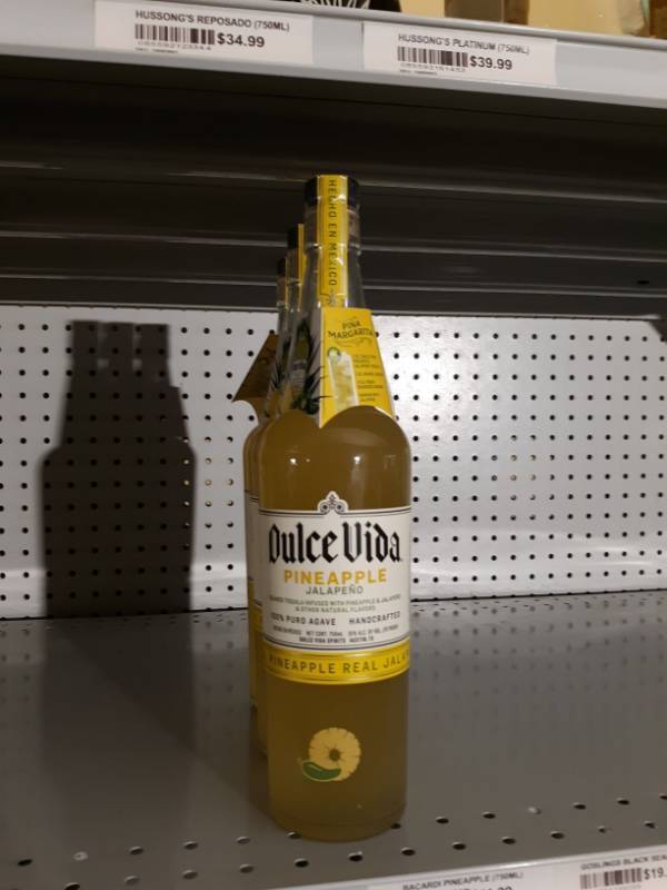 lot 8913 image: Dulce Vida Pinneapple Jalepeno