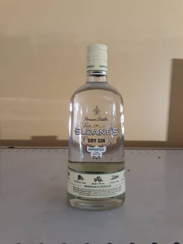 lot 8970 image: Sloanes Dry Gin