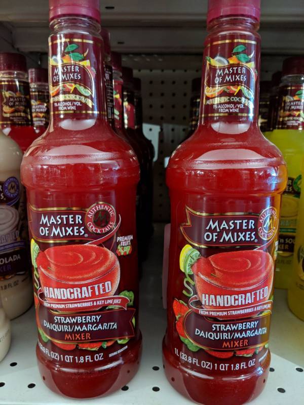 lot 9205 image: (10) 1 L Master Of Mixes Handcrafted Strawberry DaquiriMargarita Mixer 1 Perc Alc By Vol