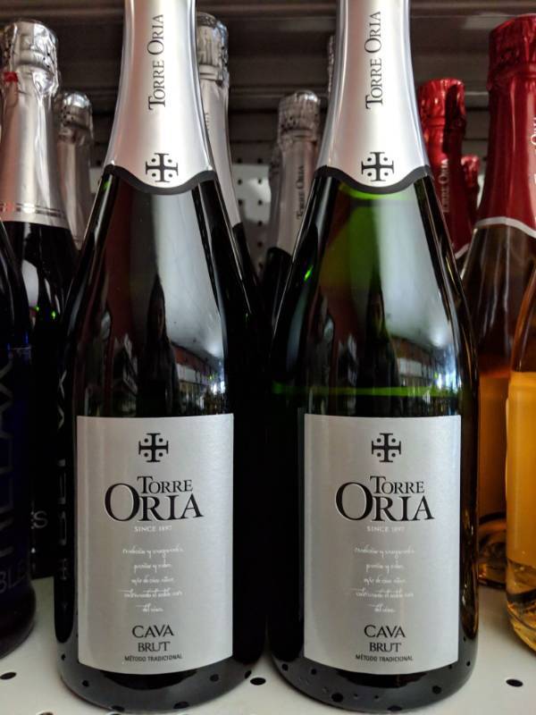 lot 9249 image: (4) 750mL Torre Oria Cava Brut 12 Perc Alc By Vol 100 Percent Macabeo
