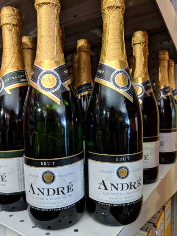 lot 9257 image: (4) 750mL Andre - Brut California Champagne 10.5 Perc Alc By Vol