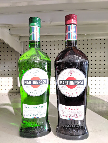 lot 8939 image: 750ML Martini And Rossi Extra Dry Vermouth, 750ML Martini And Rossi Rosso Vermouth
