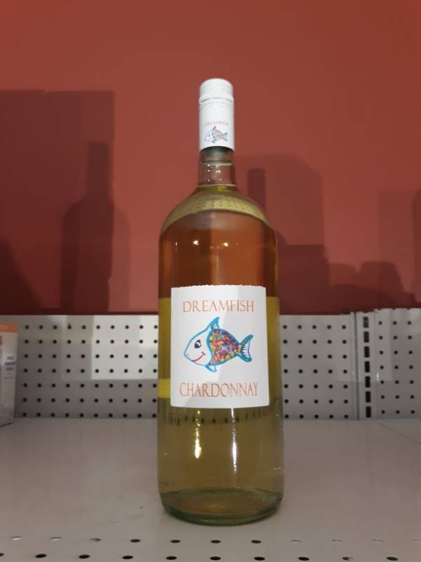lot 9357 image: (2) Dreamfish Romanian 1.5ltr 2015 Charronnay