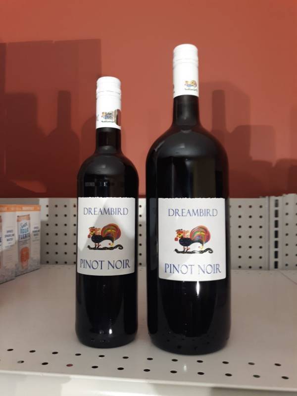 lot 9362 image: (6) Dreambird 2015 Pinot Noir (5)1.5ltr (1)750mL