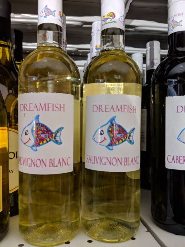 lot 9378 image: (6) 750mL Dreamfish Sauvignon Blanc 2017 12 Perc Alc By Vol Retail 6.99 Each
