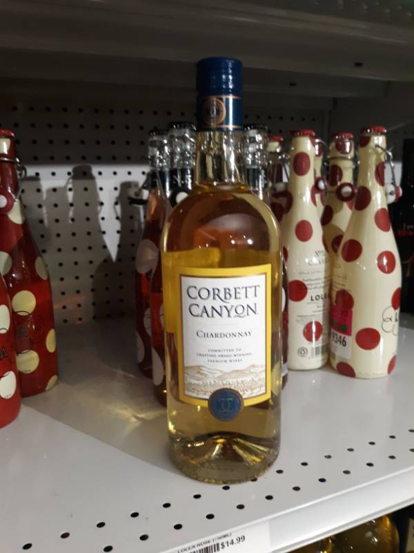 lot 9399 image: (7) Corbett Canyon Chardonnay