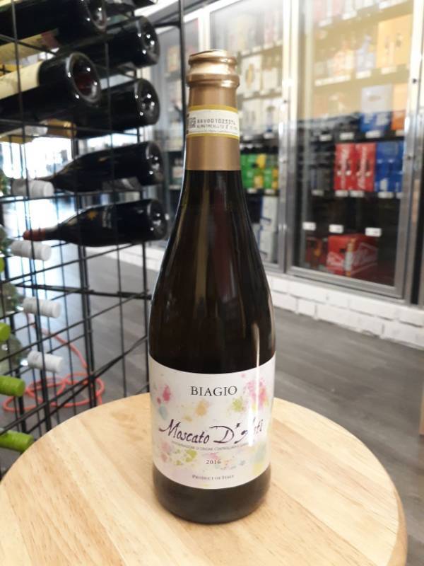 lot 9443 image: (2) Moscato D Asti 2016 Biagio