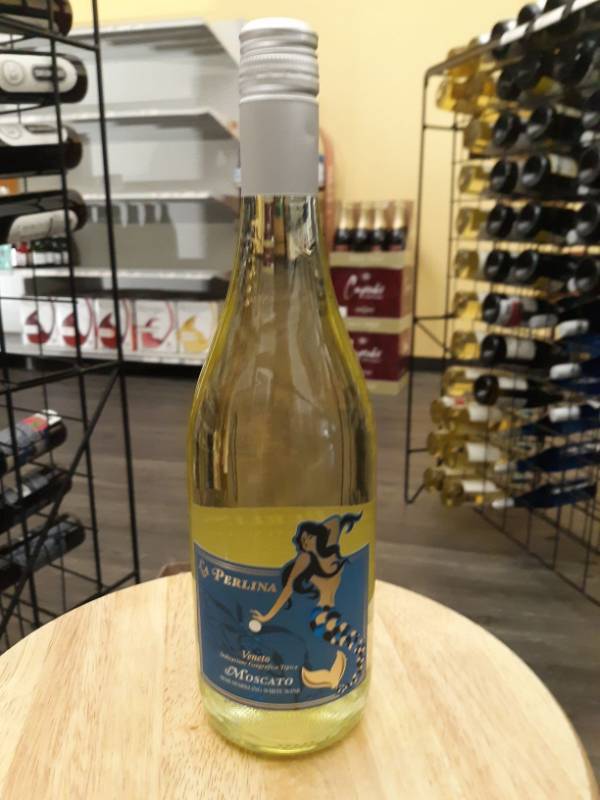 lot 9455 image: (4) La Perlina Venteo Moscato