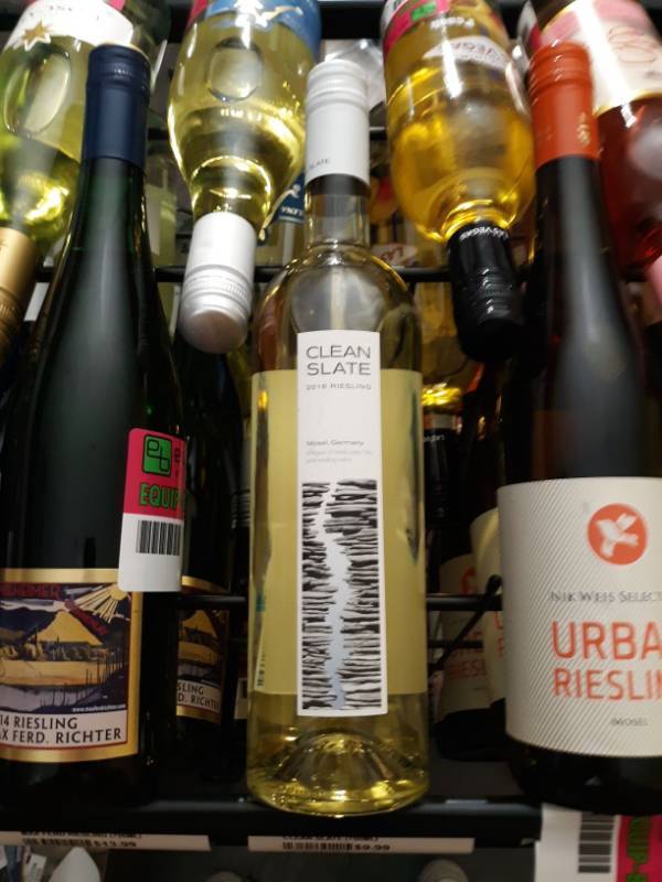 lot 9472 image: Clean Slate - Riesling Wine 25.36 fl oz