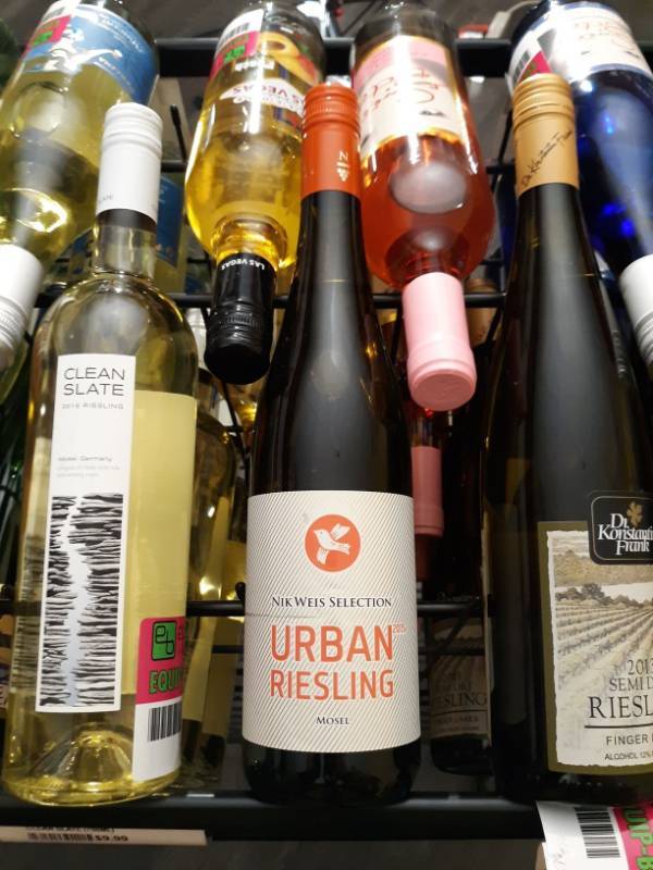 lot 9473 image: (4) Nik Weis Selection Urban Riesling Mosel