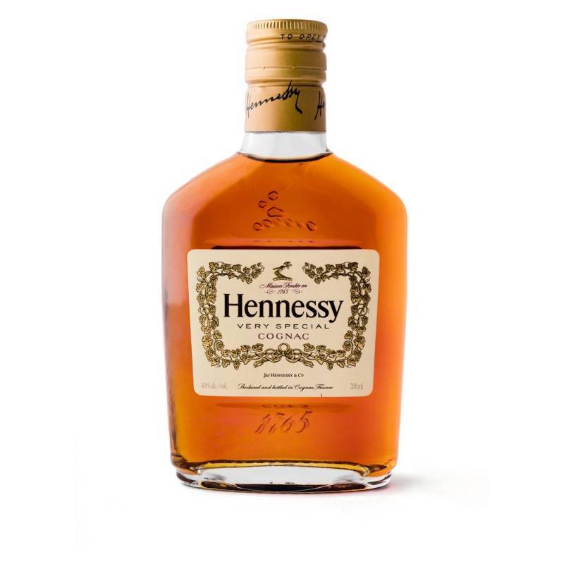 lot 9528 image: (6) 200mL Hennessy VS Very Special Cognac Flask Bottle