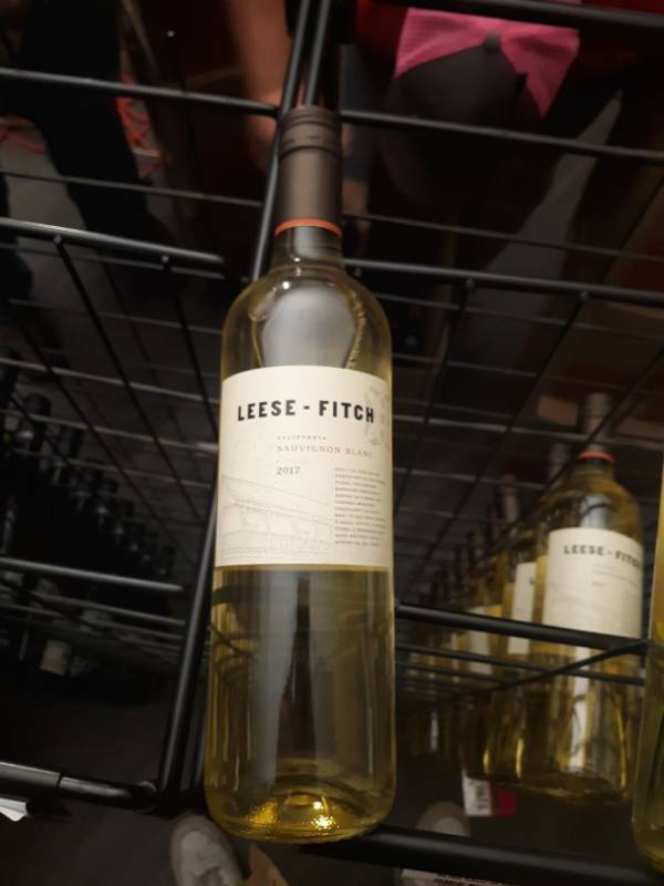 lot 9674 image: (7) Leese Fitch Sauvignon Blanc