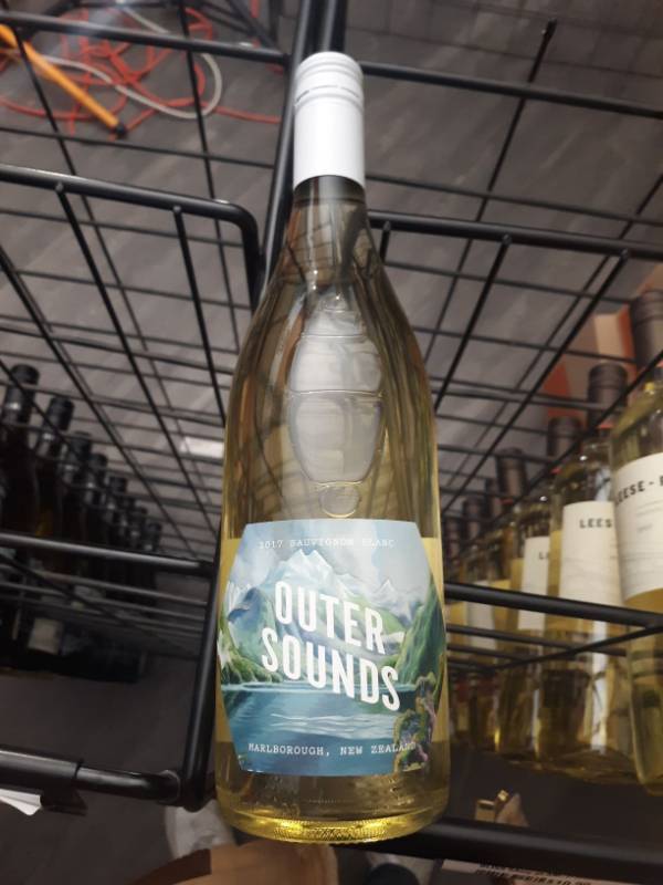 lot 9678 image: (6) Outer Sounds Sauvignon Blanc