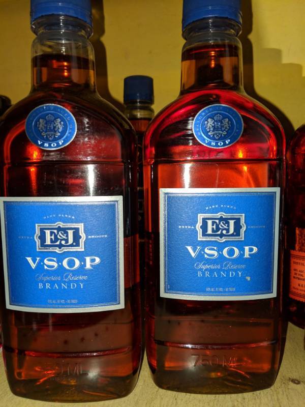 lot 9972 image: (3) 750mL VSOP Superior Reserve Brandy 40Perc Alc By Vol
