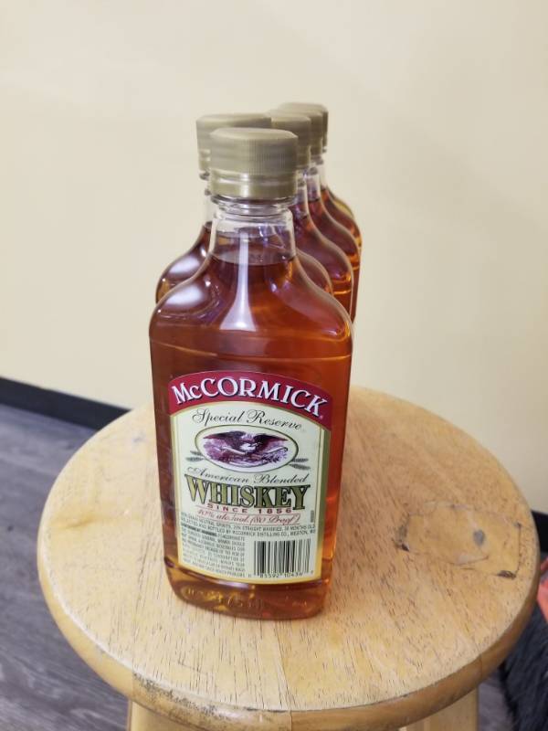 lot 9876 image: (6) McCormick Whiskeys 375ML