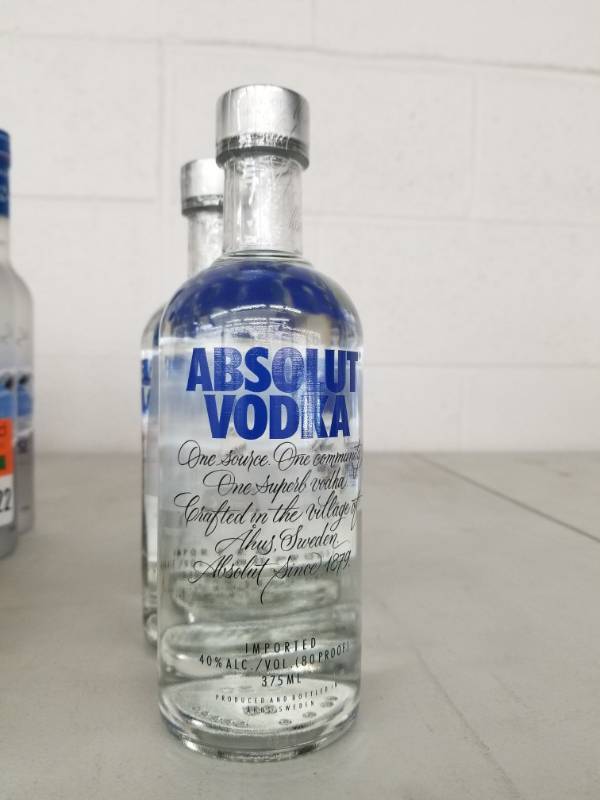 lot 9900 image: (5) Absolut Vodka 375ML