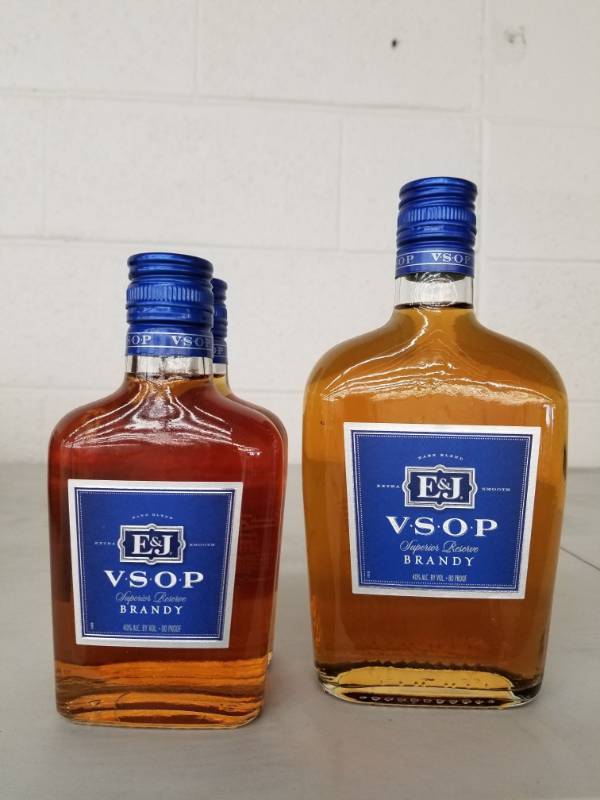 lot 9917 image: (2) VSOP Brandy 200ML, (1) VSOP Brandy 375ML