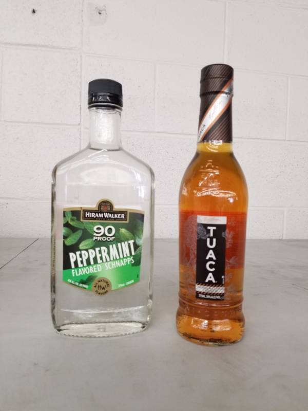 lot 9924 image: (1) Peppermint Scnapps 375ML, (1) Tuaca 375ML
