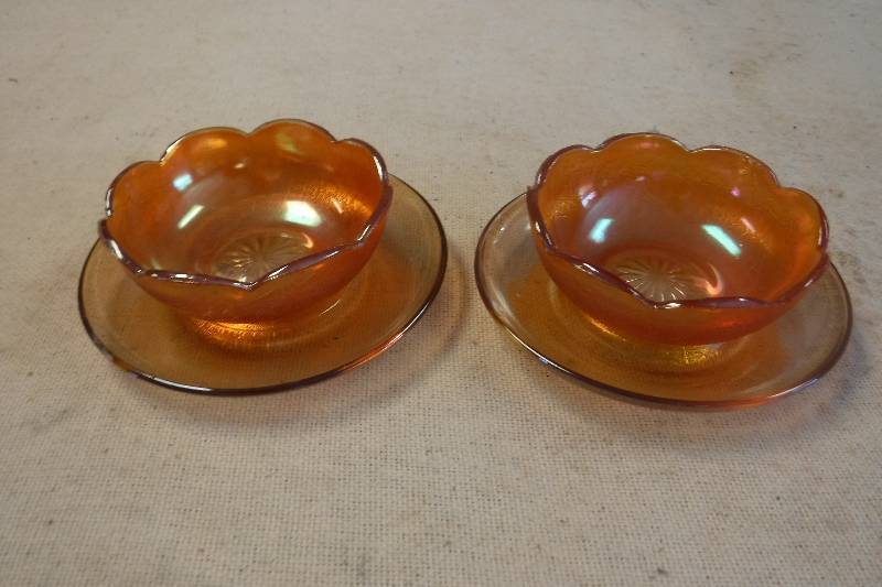 lot 12260 image: Carnival glass compote bowls and plates