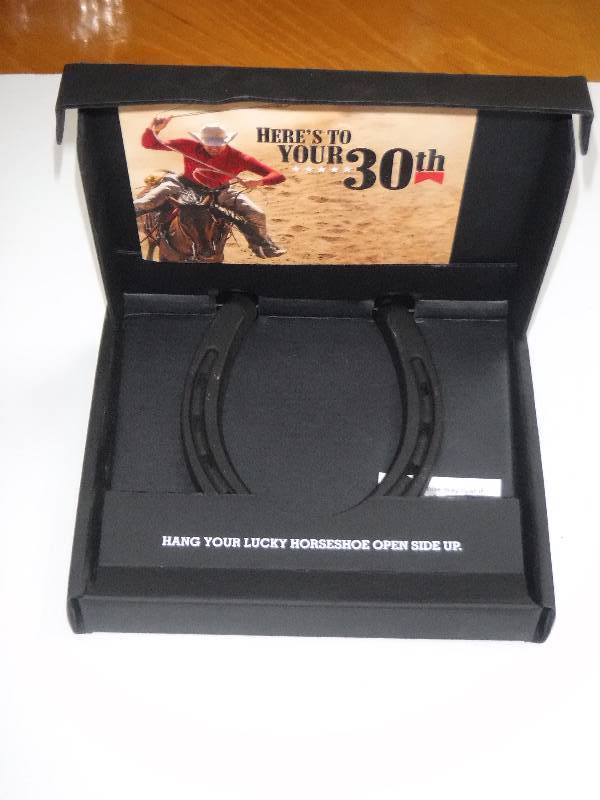 lot 10085 image: Marlboro Lucky horseshoe