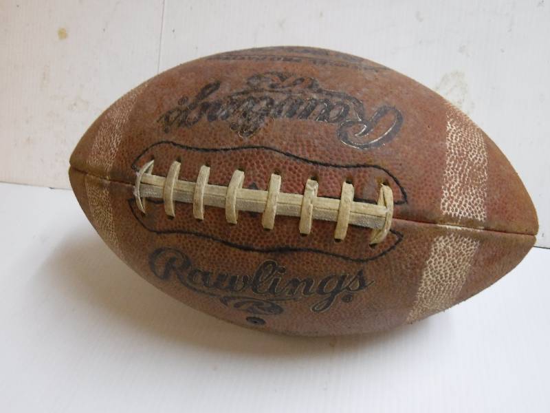 lot 10094 image: Rawling football