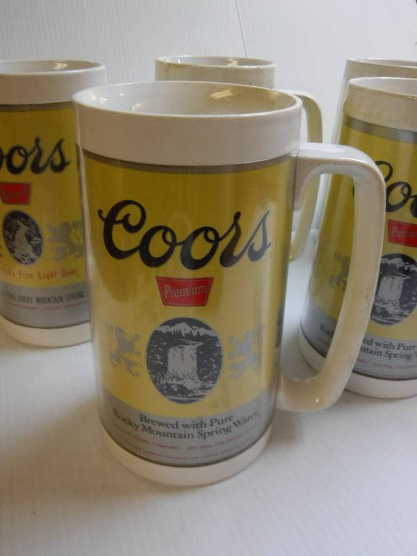 lot 10100 image: Vintage Thermo Serve Coors beer mugs