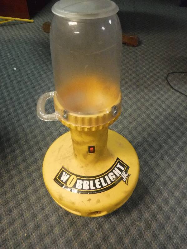 lot 12237 image: Wobblelight Jr campingfishing lantern