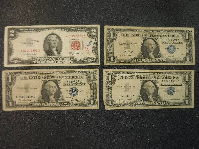 lot 9860 image: One (1) Red Seal 2 Dollar Bill and Three (3) Blue Seal 1 Dollar Silver Certificates