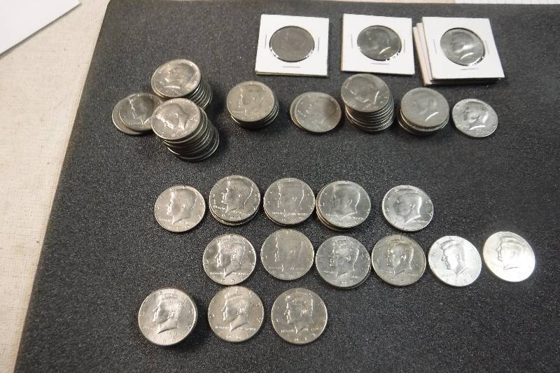 lot 9877 image: Lot of 75 Kennedy Half Dollars Various Years 1971 and Above
