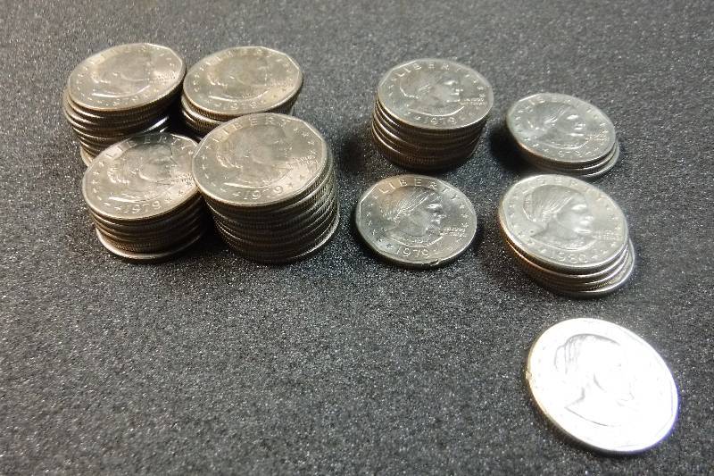 lot 9878 image: Lot of 53 Susan B Anthony Dollar Coins