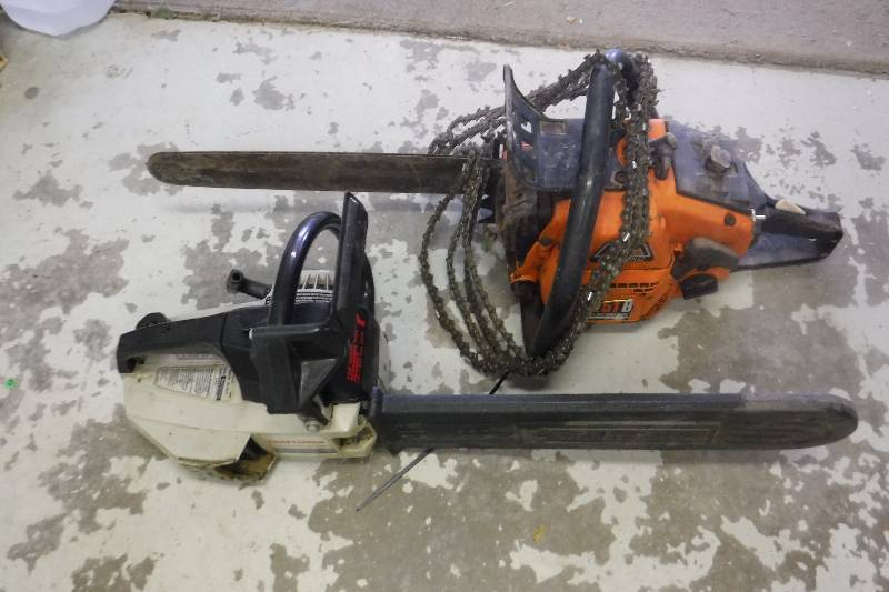 lot 8357 image: Pair of chainsaws