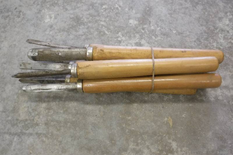 lot 8361 image: Wood lathe tools
