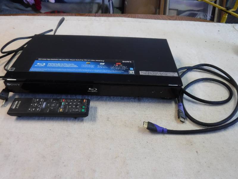 lot 12281 image: Sony BDP-N460 Blu-Ray Player