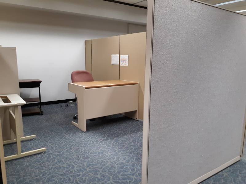 lot 9510 image: Workstation Desk, Rolling Office Chair, Two BookCases and Printer Table