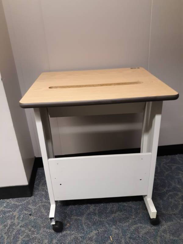lot 9564 image: Printer Table on Rollers