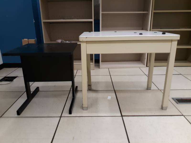 lot 9588 image: Two Tables
