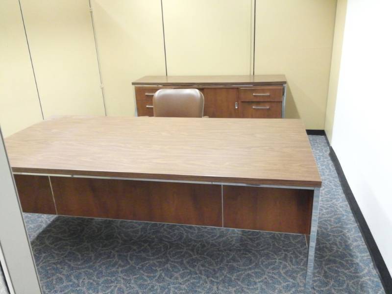 lot 9486 image: Desk, Credenza and Chair