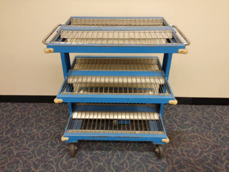 lot 9518 image: Three Shelf Rolling Metal Cart