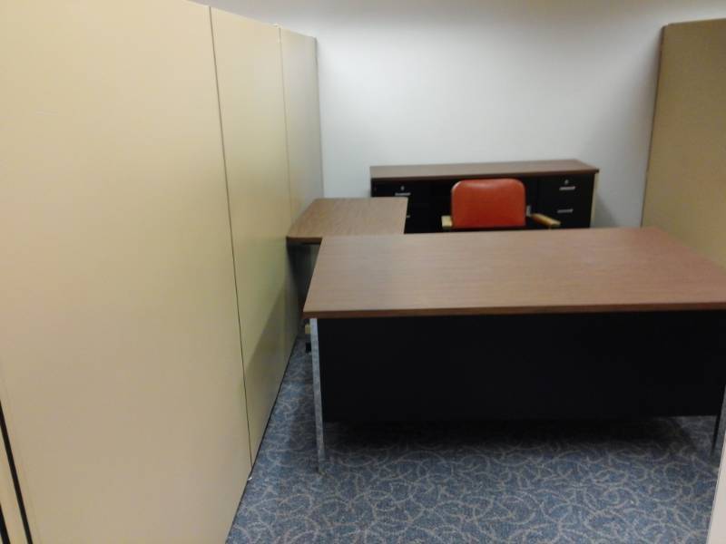lot 9520 image: Two Metal Desks, Work Table and Rolling Office Chair