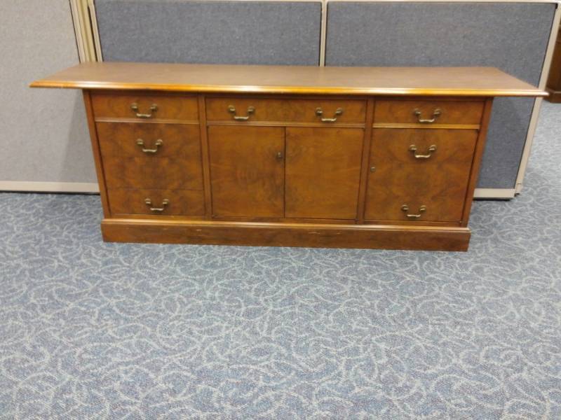 lot 9529 image: Wood Credenza - NICE