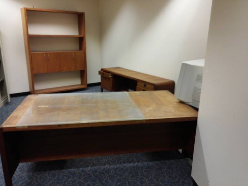 lot 9534 image: Wood Desk, Book Shelf, Work Table