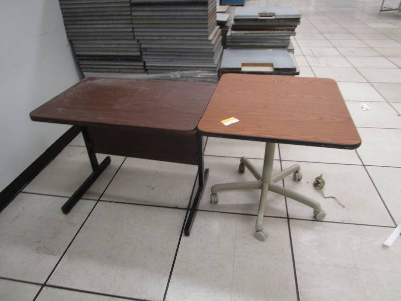 lot 9579 image: Single Writing Desk & Rolling Square Top Table