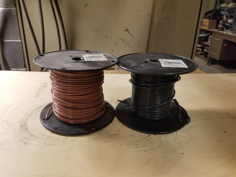 lot 8102 image: 12 Black & Brown Stranded Copper Wire Spools