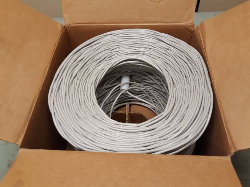 lot 8076 image: Case of Telephone Wire