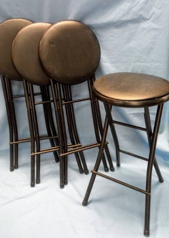 lot 3325 image: Set of 4 Folding Stools 20 Seat